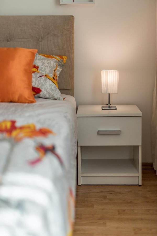 Garden Apartment Dina With Free Parking Split Eksteriør billede