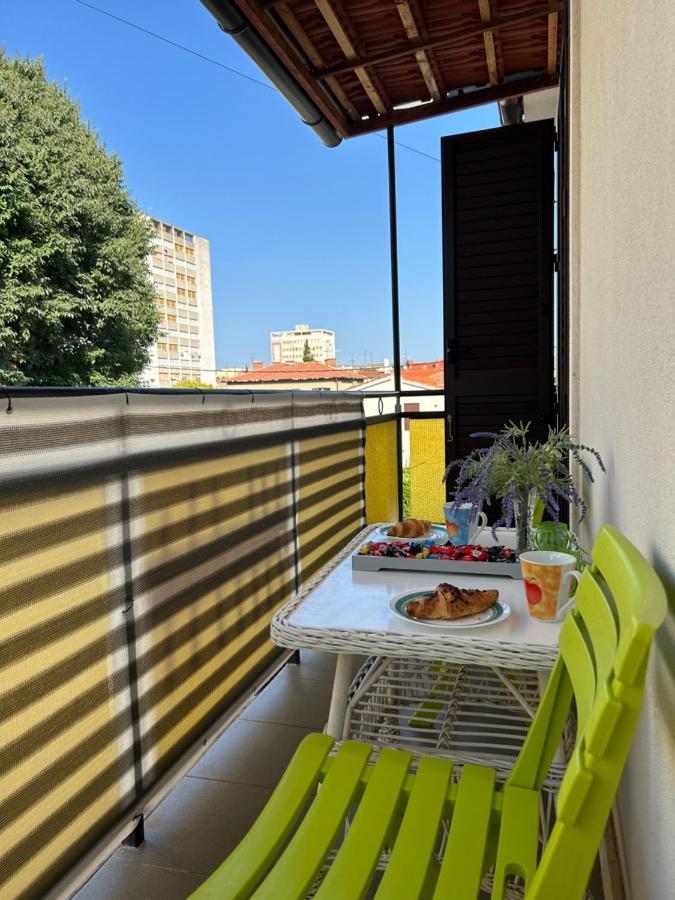 Garden Apartment Dina With Free Parking Split Eksteriør billede